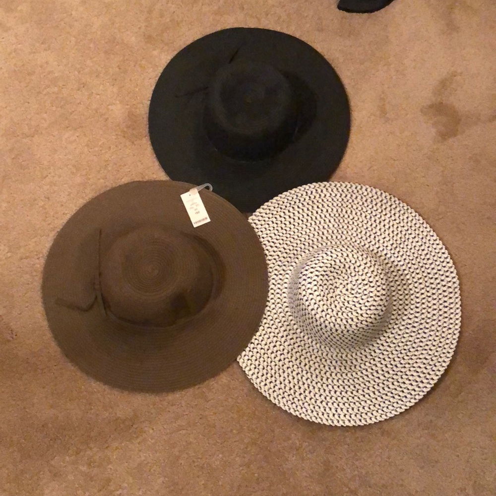 Floppy hats NWT